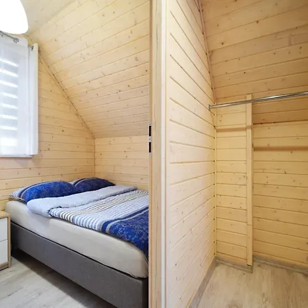 Comfortable Homes With A Beautiful Garden